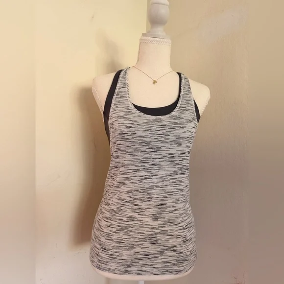 Lululemon Athletica Gray Activewear - Picture 7 of 8